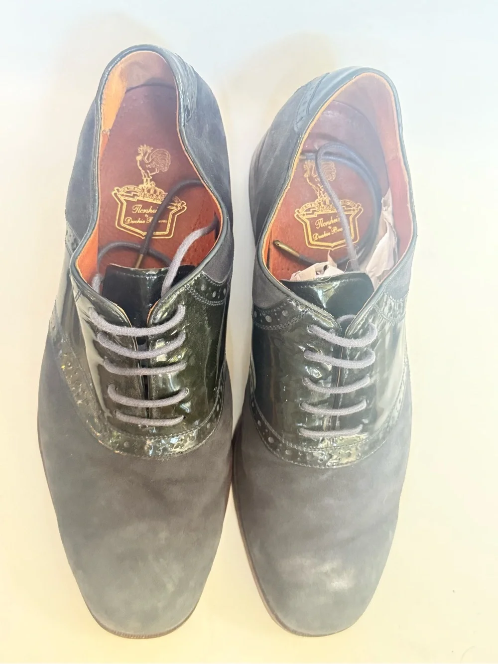 N/A lace up